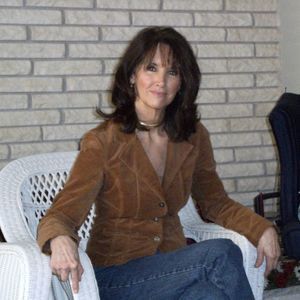 Meet your Posher, Gayle anderson